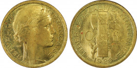 France. IIIe République, 1870-1940
Essai de 10 francs Concours par Morlon, 1929, AE-Al, 9 g.
Ref : GEM 166.3, Gadoury (1989) 796, Maz.2549a (R1)
Conse...
