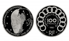 France. Cinquième République, Piéfort en argent de 100 Francs Monnet, 1992, AG 30 g. 950‰
Ref : GEM 241.P1
Conservation : NGC PROOF 70 ULTRA CAMEO
Qua...