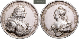 CHARLES VII (1742 - 1745)&nbsp;
Silver medal Coronation of the Royal Couple in Frankfurt, 1742, 233,19g, A. Schega, 79 mm, Ag 900/1000, Nov 206&nbsp;...
