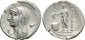 L. CASSIUS LONGINUS. Denarius (63 BC). Rome.