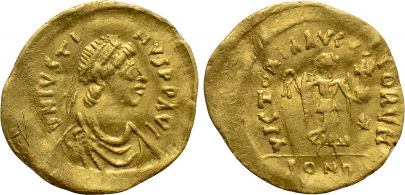 JUSTIN I (518-527). GOLD Tremissis. Constantinople. 

Obv: D N IVSTINVS P P AV...