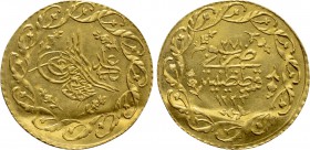 OTTOMAN EMPIRE. Mahmud II (AH 1223-1255 / 1808-1839 AD). GOLD Yirmilik Cedid Mahmudiye. Qustantiniya (Constantinople) mint. Dated AH 1223//27 (1835 AD...