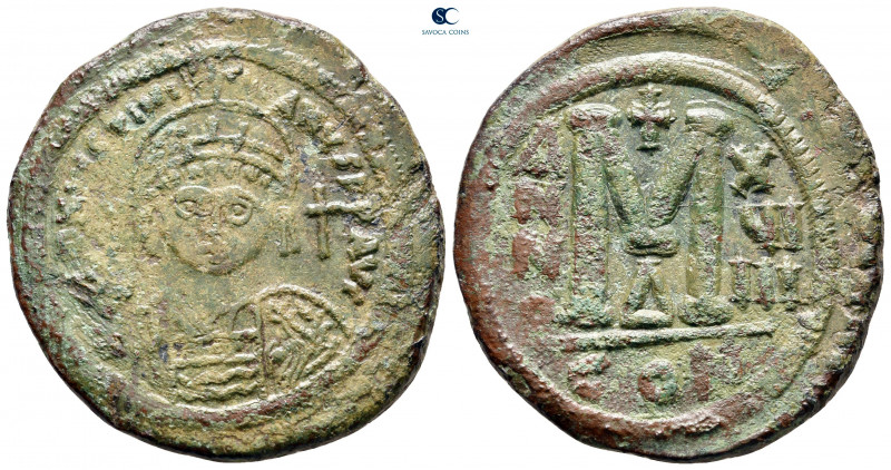 Justinian I AD 527-565. Constantinople
Follis or 40 Nummi Æ

35 mm, 18,48 g
...