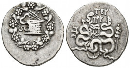 Greek Coins
MYSIA. Pergamon. Circa 166-67 BC. Cistophoric Tetradrachm . 85-76. Basket (cista mystica) from which snake coils; around, ivy wreath with ...