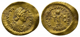 Byzantine
Justin II. 565-578. AV Tremissis Ravenna mint. Diademed, draped, and cuirassed bust right / Victory advancing right, head left, holding wrea...