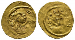 Byzantine
Heraclius. 610-641 AD. AV Semissis Constantinople mint. Struck circa 613-641 AD. Diademed, draped, and cuirassed bust right / Cross potent; ...