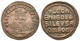 Byzantine
Leo VI Ae Nummus. Constantinople, AD 886-912. + LEON bASILEVS ROM, crowned facing bust, holding akakia / + LEOn/En ΘΕΟ bA/SILEVS R/OMEOn, le...