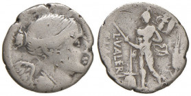 Valeria - L. Valerius Flaccus - Denario (108-107 a.C.) Busto della Vittoria a d. - R/ Marte andante a s. - B. 11; Cr. 306/1 AG (g 3,67)
MB