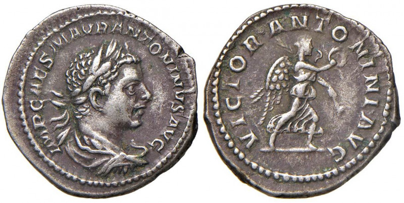 Elagabalo (218-222) Denario - Busto laureato a d. - R/ La Vittoria a d. - RIC 15...