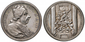 Benedetto XIV (1740-1758) Medaglia A. III Monumento sepolcrale a Maria Clementina Sobieska - Opus: Hamerani - Bart. 743 AG (g 20,75) Colpetti al bordo...