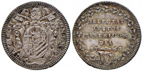 Clemente XIII (1758-1769) Giulio 1763 A. V - Munt. 20 AG (g 2,66) Bella patina iridescente 
qFDC