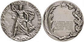 REPUBBLICA ITALIANA (1946-) Medaglia 1968 50° anniversario della vittoria nella guerra 1915-1918 - Opus: Gonsonni - MA (g 34,99 - Ø 44 mm)
FDC