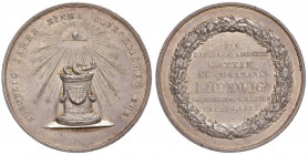 GERMANIA Hessen - Ludewig I (1790-1730) Medaglia 1827 per le sue nozze d’oro con Luise - Opus: P. Bruckmann - AG (g 29,62 - 38 mm) R Colpetti al bordo...
