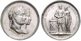 Deutsche Medaillen. 
Personenmedaillen. 
Napoleon I. Bonaparte (1769-1821). Silberne Miniaturmed. 1810, v. Andrieu/Gall\'e9, auf seine Vermählung mi...