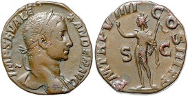 Römische Münzen. 
Kaiserzeit. 
Severus Alexander 221-235. Sesterz, 17,66 g, Rom i. J. 230, belorb. u. drap. Bü. re./Sol mit Peitsche n. li. stehend....