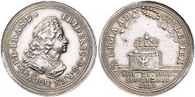 Brandenburg/-Preußen. 
Königreich ab 1701. Friedrich I. 1701-1713. Silberabschlag vom Dukaten (Medaille) 1713 auf die Beisetzung des Königs, von C. F...