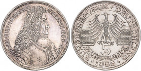 DM-Gedenkmünzen. 
5 DM 1955 G, Markgraf von Baden, und 1964 J, Fichte. Jaeger&nbsp;390&nbsp;u.&nbsp;393. zus. 2 St.. 

vorzüglich