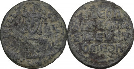 Leo VI the Wise (886-912). AE Follis. Constantinople mint. Obv. Crowned and draped bust facing, holding akakia. Rev. Legend in four lines. D.O. 8; Sea...