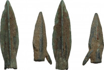 Lot of 2 bronze arrowheads. Greek perdiod. 33 mm, 24 mm.