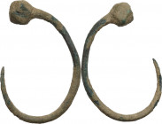 Bronze fishing hook. Roman period, 1st-3rd century AD. 30 x 20 mm.