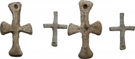 Lot of 2 lead crosses. Late roman to early medieval period. H. 38 mm, 24 mm.