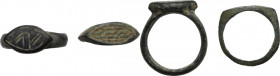 Lot of 2 bronze rings. Early medieval period. Size 15.5 mm, 14.25 mm.