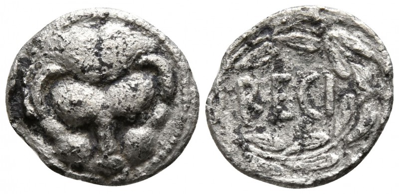 Bruttium. Rhegion circa 445-435 BC.
Litra AR

11mm., 0,57g.

Lion's mask fa...