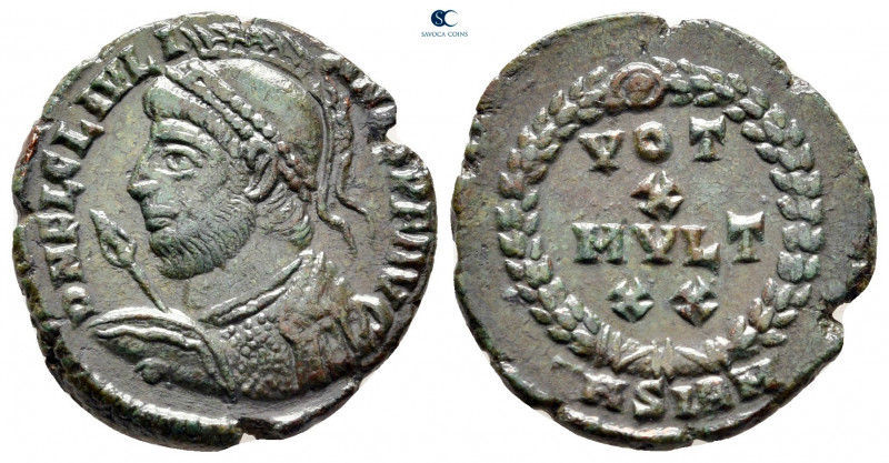 Julian II AD 360-363. Sirmium
Follis Æ

20 mm, 3,39 g

D N FL CL IVLIAN[VS]...