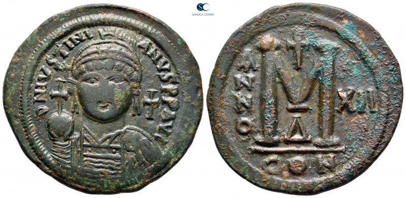 Justinian I AD 527-565. Dated RY 12 (AD 538/9). Constantinople. 4th officina
Fo...