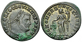 Diocletianus AE Nummus, Moneta Urbis reverse 

Diocletianus (283-305 AD). AE Nummus (26-29 mm, 9.25 g), Rome, 303-305.
Obv. IMP C DIOCLETIANVS P F ...