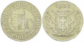 Danzig, AR 5 Gulden 1932, Krantor 

Deutschland, Danzig. AR 5 Gulden 1932 (14.93 g), Krantor.
J. D18; KM 157.

Selten. Sehr schön bis vorzüglich....
