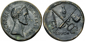 C. Iulius Caesar AE "Sestertius", later aftercast 

Caius Iulius Caesar, after Giovanni Cavino (1500-1570). Paduan AE "Sestertius" (36 mm, 20.15 g)....