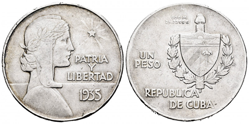Cuba. 1 peso. 1935. (Km-22). Ag. 26,60 g. Minor nicks on edge. Choice VF. Est......