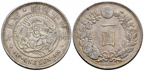 Japan. Mutsuhito. 1 yen. 1886 (Año 19). (Km-Y-A25.3). Ag. 26,80 g. Almost VF. Est...50,00. 

Spanish description: Japón. Mutsuhito. 1 yen. 1886 (Año...