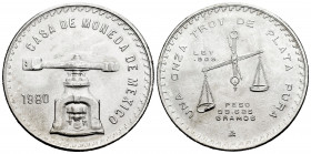Mexico. Ounce. 1980. (Km-M49b.3). Ag. 33,41 g. Original luster. Mint state. Est...30,00. 

Spanish description: México. Onza. 1980. (Km-M49b.3). Ag....