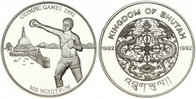 Bhutan 300 Ngultrums 1992 Averse: National emblem within circle divides dates. Reverse: Boxer; denomination below. Silver. KM 77