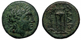 Kings of Thrace. Uncertain mint. Adaios 253-243 BC. AE ( Bronze. 7.85 g. 22mm )
Laureate head of Apollo right.
Rev: ΑΔΑΙΟΥ; / tripod; thundebolt betwe...