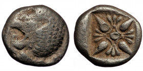 Ionia, Miletos AR Obol. Circa 520-450 BC. ( silver 1.03 g. 9 mm )
Forepart of roaring lion left, head reverted
Rev: Stellate pattern within incuse squ...