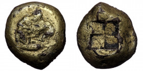 MYSIA, Kyzikos. Circa 450-330 BC. EL Stater ( Electrum. 15.00 g. 20 mm )
Herakles kneeling right, strangling the Nemean Lion; below, tunny left.
Rev: ...