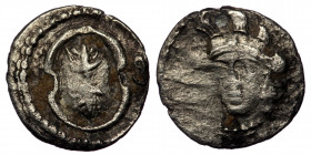 CILICIA, Tarsos. Period of Alexander III (333-323 BC) AR Obol (Silver. 0.71 g. 11 mm)
Draped bust of Athena facing slightly left, wearing triple-crest...