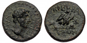 PHRYGIA, Cibyra AE (Bronze, 4.27g, 18mm)
KA… - Bare head right 
ΚΙΒΥΡΑΤWΝ - eagle standing right, head left, between the caps of the Dioscuri ((?)) su...