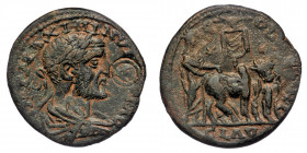 CILICIA. Ninica-Claudiopolis. Maximinus Thrax (235-238) Ae (Bronze, 26mm, 10,62g)
Obv: IMP C S IVL VЄR MAXIMINVS - Laureate and cuirassed bust right; ...