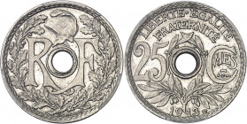 IIIe République (1870-1940). Essai de 25 centimes Lindauer, petit module 1913, Paris.
PCGS SP63 (41496997).
Av. RF autour du trou central surmonté d...