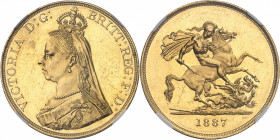 Victoria (1837-1901). 5 livres (5 pounds), jubilé de la Reine, aspect Flan bruni (PROOFLIKE) 1887, Londres.
NGC MS 61 PL (5780846-012).
Av. VICTORIA...