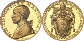 Vatican, Pie XII (1939-1958). Médaille papale annuelle en Or, aux armes du Pape 1939 - An I, Rome.
NGC MS 65 (5883393-005).
Av. PIVS. XII. PONTIFEX....
