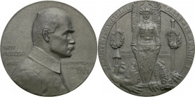 Medals and plaques
POLSKA/ POLAND/ POLEN / POLOGNE / POLSKO

Poland under partitions. Medal 1914 - Jzef Pisudski, zinc 

Bardzo ładnie zachowany....