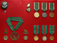 Decorations, Orders, Badges
POLSKA / POLAND / POLEN / POLSKO / RUSSIA / LVIV

Badges and medals - hunting and hunting, set 15 pieces 

Bardzo dob...