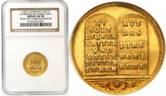 Germany
WORLD COINS

Germany (Deutschland), Hamburg. Medal weighing a ducat of 1700 - on the fourth commandment of NGC AU58 

Aw.: Dwa stoły obok...