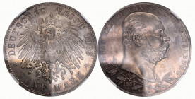 Sachsen-Altenburg
Ernst 1853-1908 5 Mark 1903 A Regierungsjubiläum Jaeger 144 Rv NGC PF 63 Proof Prachexemplar