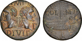 Augustus 27 avant JC - 14 après JC
Dupondius, Nemausus (Nîmes), environ 10-14, AE 12.69 g Ref : RPC I 525, RIC I 160
Conservation : signes sur la tran...